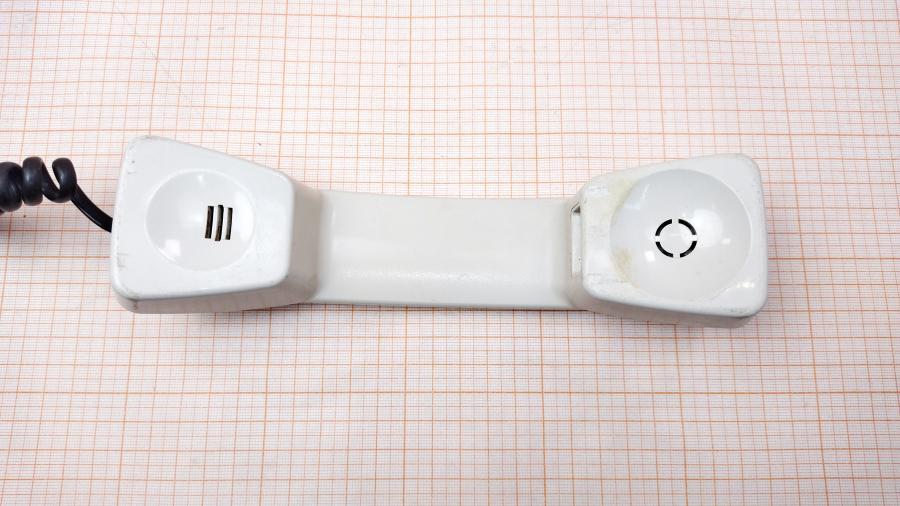 098-031-001 Телефон системный AVAYA 6416D+M #7