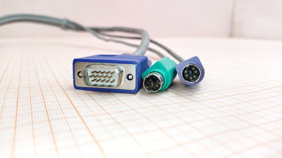 098-065-001 Кабель KVM COMPAQ 228913-0002 #3