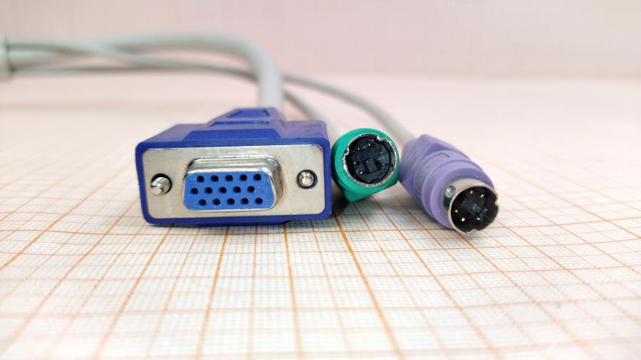 098-067-001 Кабель KVM  DB15(F)+2xPS/2 - DB15(M)+2xPS/2 3m #2