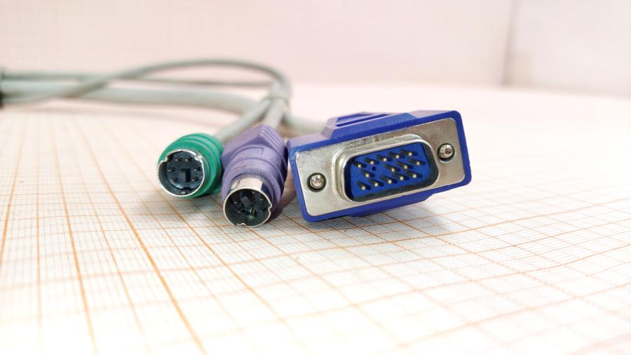 098-067-001 Кабель KVM  DB15(F)+2xPS/2 - DB15(M)+2xPS/2 3m #3