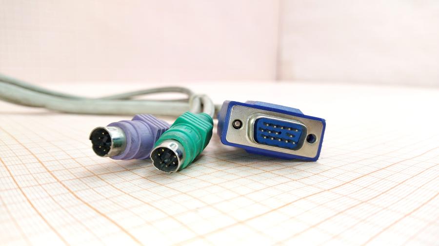 098-068-001 Кабель KVM  DB15(F)+2xPS/2 - DB15(M)+2xPS/2 5m #3
