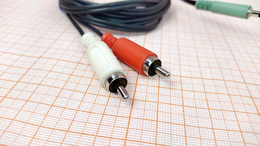 098-096-001 RCA audio cable MICROLAB MiniJack 3.5mm (M ) - 2xRCA (M) 1.8m #2