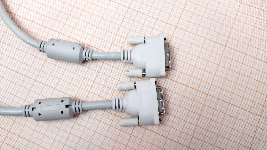 168-147-002 Кабель DVI для ЖК мониторов  DVI-D - DVI-D 1.8m Single link #2