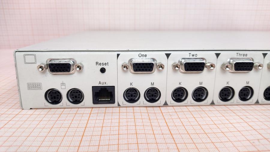 168-150-001 Свитч KVM COMPAQ 4110 #7