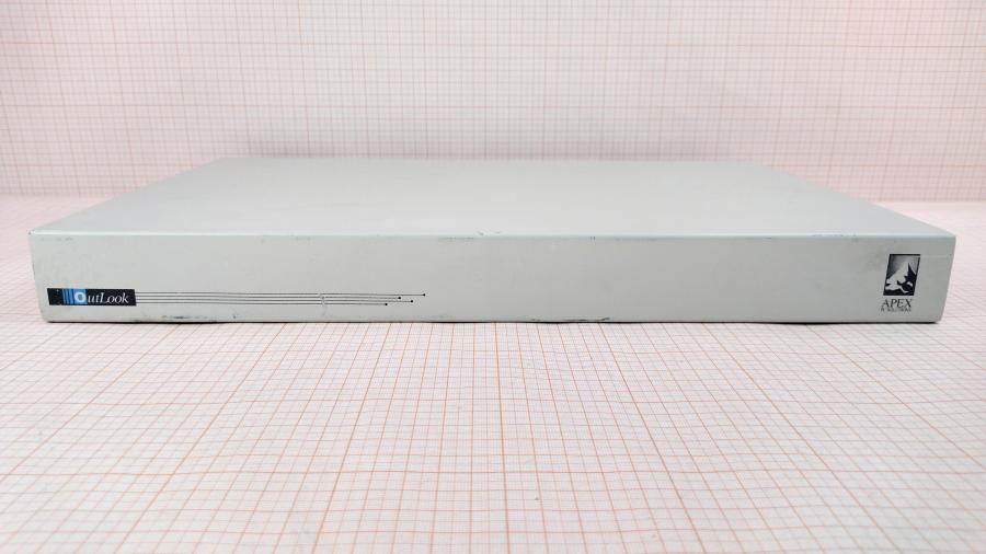 168-152-001 Свитч KVM  (Apex) OutLook EL-80DT #2