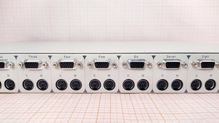 168-152-001 Свитч KVM  (Apex) OutLook EL-80DT #8