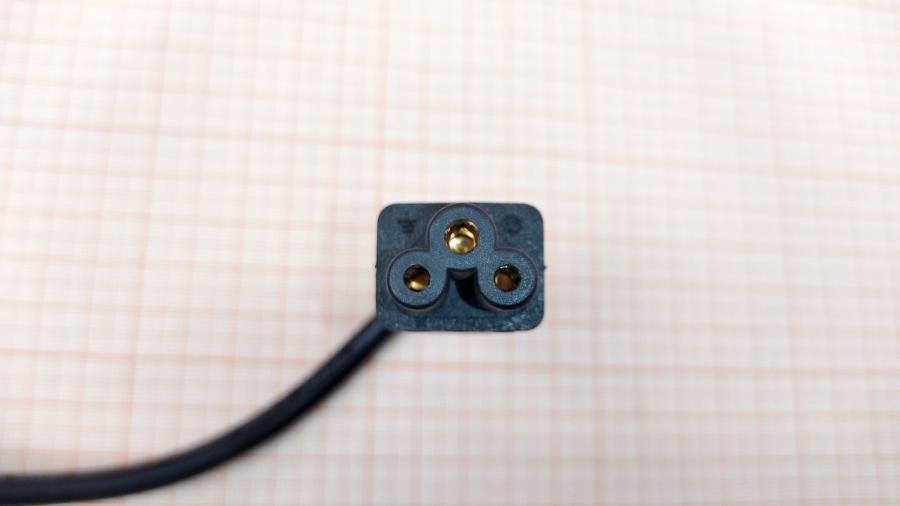 098-161-001 Кабель питания CEE7/7  CEE7/7 - IEC-C5 3×0.75mm2 0.9m #3