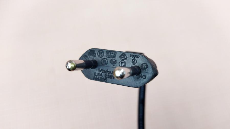 066-164-001 Кабель питания CEE 7/16  CEE7/16 - IEC-C7 2G×0.75мм² 1M #5