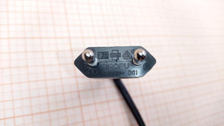 066-165-001 Кабель питания CEE 7/16  CEE7/16 - IEC-C7 2G×0.75мм² 1.8M #5