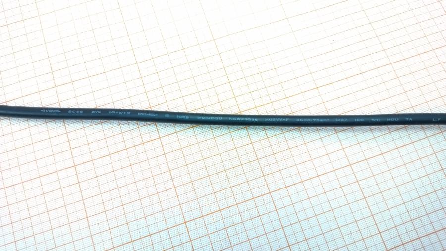 098-165-001 Кабель питания CEE7/7  CEE7/7 Угловой - IEC-C13 3G×0.75мм² 1.8M #6