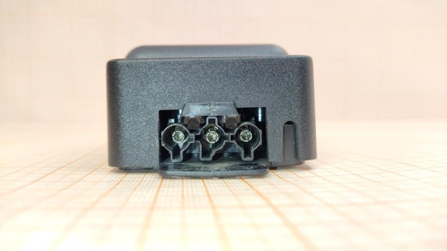 119-017-001 Блок силовых розеток Robertson SERIES 750/760 #4