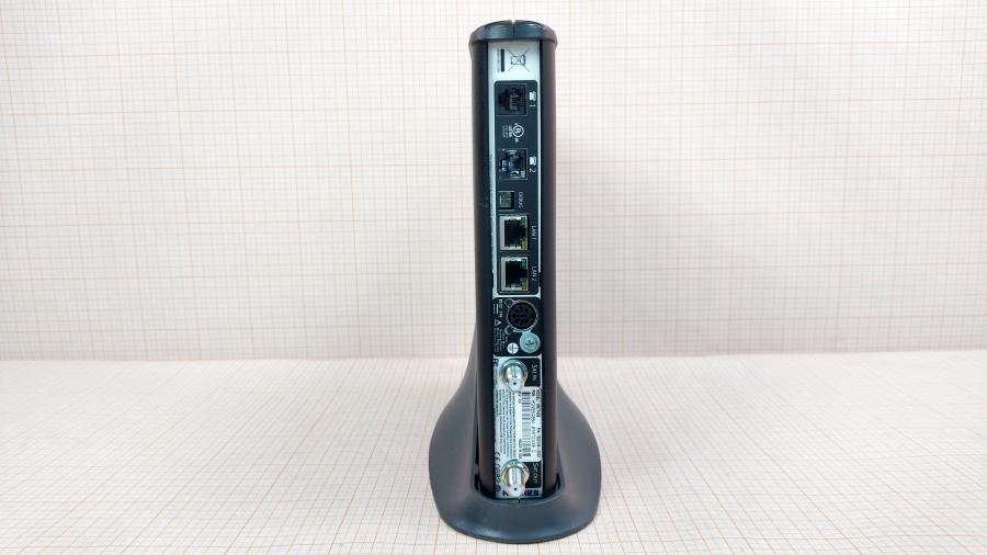 098-211-001 Спутниковый модем HUGHES HN7740S #8