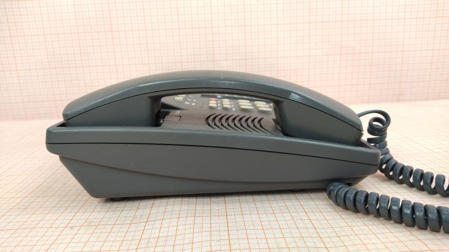 098-031-002 Телефон системный AVAYA 6416D+M #8