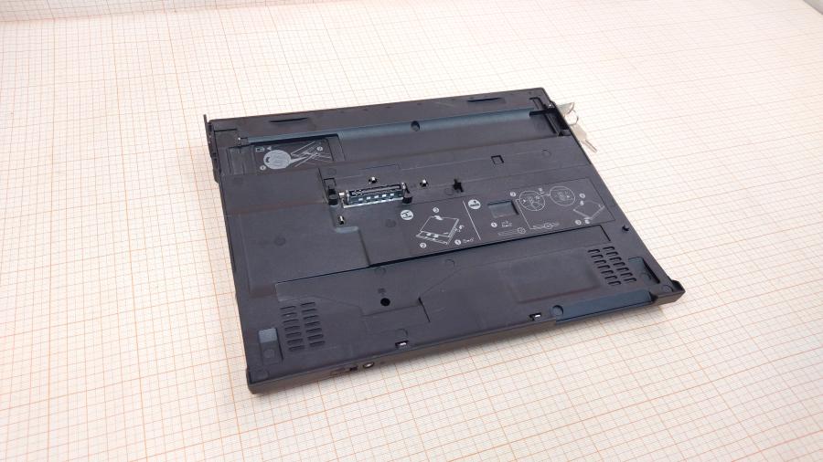 090-028-001 Док-станция LENOVO ThinkPad X200 UltraBase 44C0554 #1