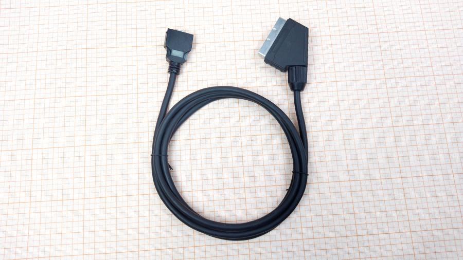 098-236-001 Кабель интерфейсный  SCART - MDR 14Pin 1.7M #1