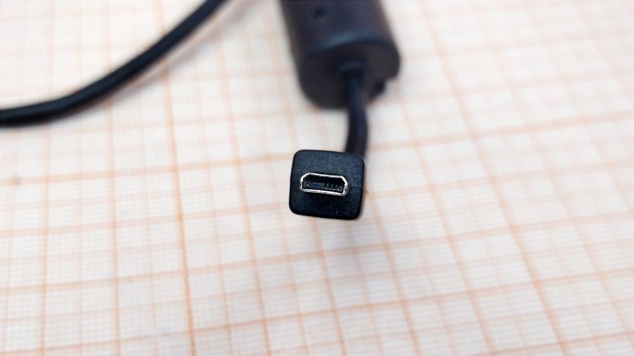098-240-001 Кабель USB  UC-E6 - USB 0.6M fb #3