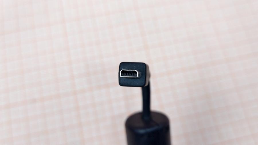 098-242-001 Кабель USB  UC-E6 8Pin - USB 1M fb #3