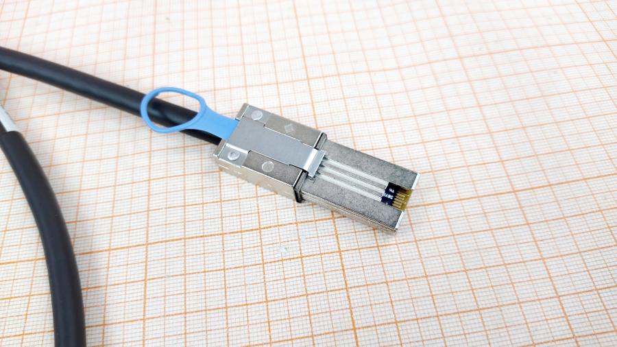 123-011-001 Кабель SFF Volex VAHS-28-0018 #4