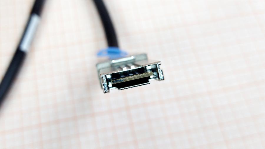 123-011-001 Кабель SFF Volex VAHS-28-0018 #5