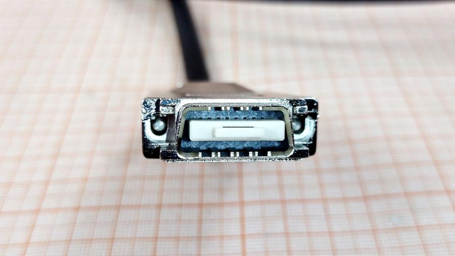 123-011-001 Кабель SFF Volex VAHS-28-0018 #7