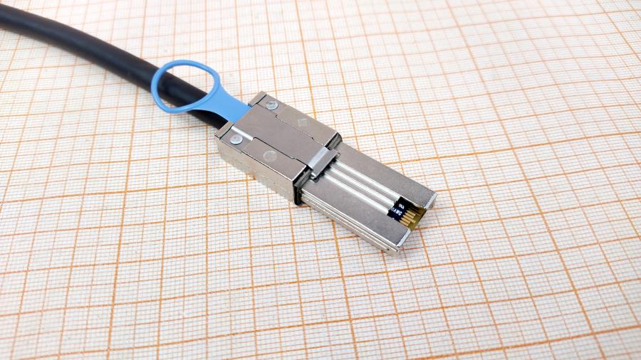 123-011-002 Кабель SFF Volex VAHS-28-0018 #2