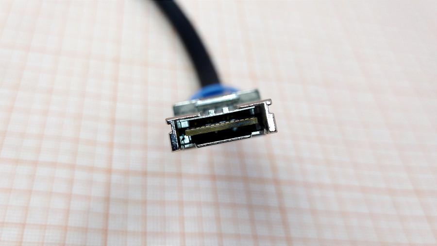 123-011-002 Кабель SFF Volex VAHS-28-0018 #3