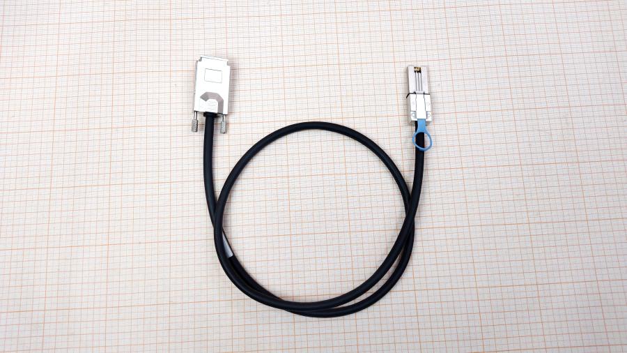 123-011-003 Кабель SFF Volex VAHS-28-0018 #1