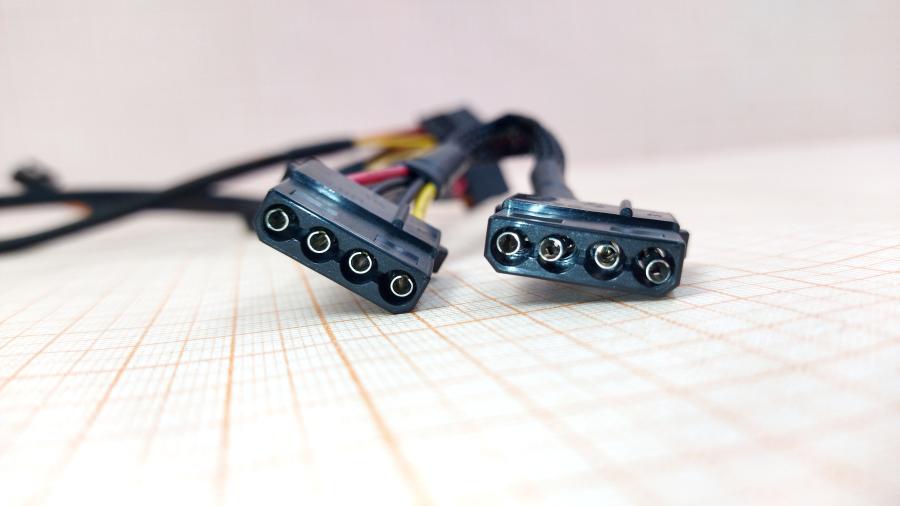 174-192-001 Переходник питания  PCI-E 6Pin (M) - 2x Molex 4Pin - 2x SATA 15Pin #3