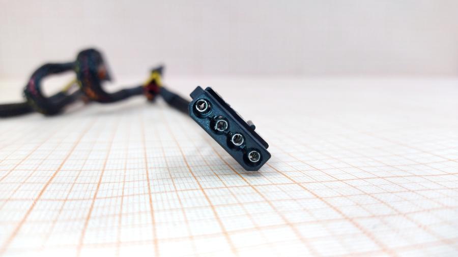 174-193-001 Переходник питания  PCI-E 6Pin (M) - 1x Molex 4Pin - 3x SATA 15Pin #3