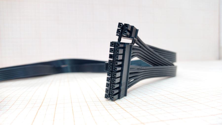 098-270-001 Переходник питания  14-Pin PCI-E (M) + 10-Pin PCI-E (M) - 20+4-Pin PCI-E (M) 0.7M #3