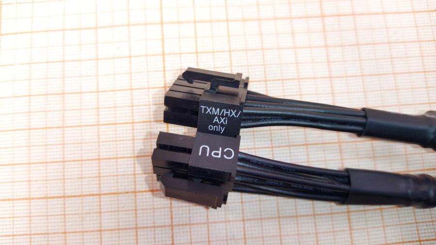 098-271-001 Переходник питания CORSAIR  PCI-E 8Pin (M) -  PCI-E 4+4Pin (M) 0.65M #3