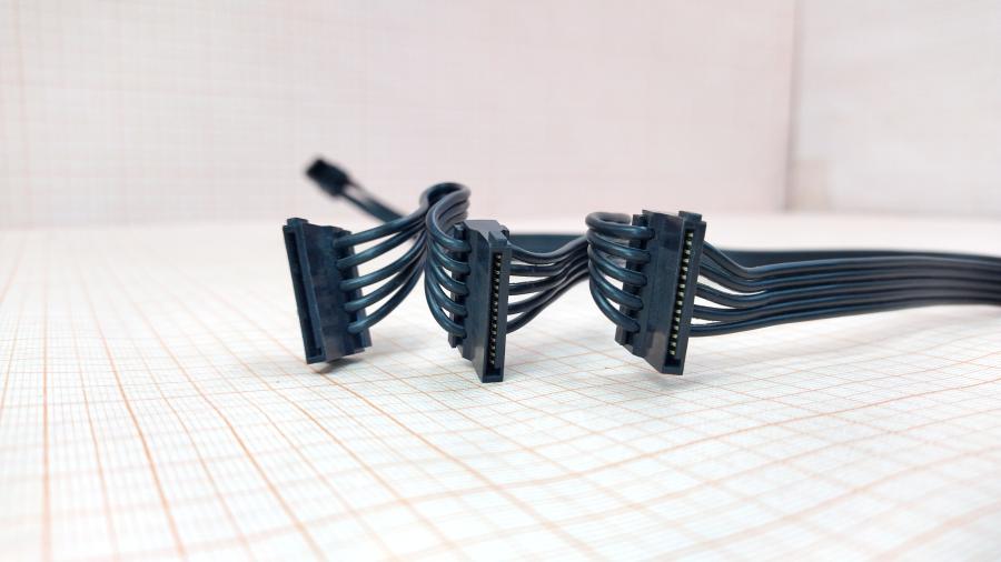 098-285-001 Переходник питания   PCI-E 6Pin (M) - 3x SATA 15Pin 0.7M #3