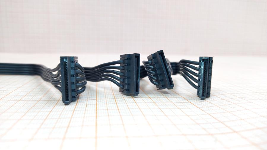 098-288-001 Переходник питания  PCI-E 5 Pin (M) - 4x SATA 15Pin (M) 0.9M #3