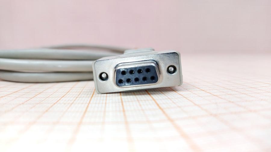 098-327-001 Кабель интерфейсный  DB9 (F) - Micro-D (F) 1.5M #2