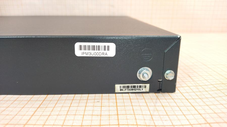 217-032-001 Маршрутизатор CISCO 1760 + VIC-2FXS #11