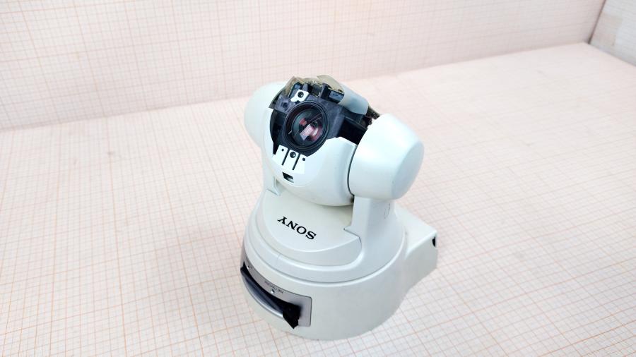 217-089-001 Камера видеонаблюдения SONY SNC-RZ30P #1