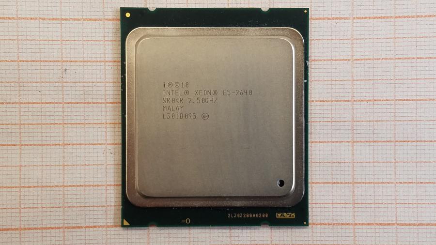 217-090-001 Сервер CISCO UCS C240 M3 #21