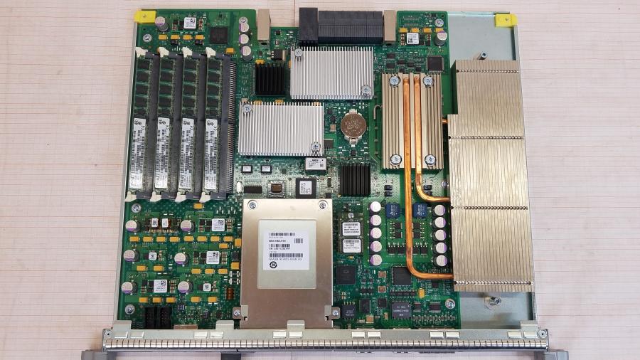 217-135-002 Маршрутизатор CISCO ASR1004 #9