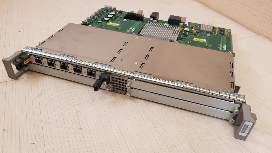 217-135-002 Маршрутизатор CISCO ASR1004 #20