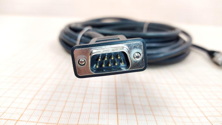 217-158-001 Кабель интерфейсный  DB-9 (M) - RJ45 5M #3