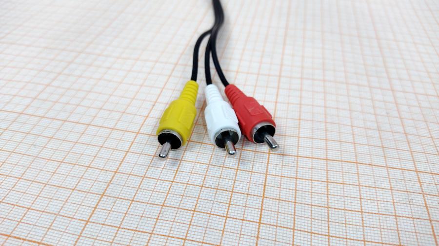 217-162-001 RCA audio cable  MiniJack 3.5mm - 3xRCA 1.8m #2