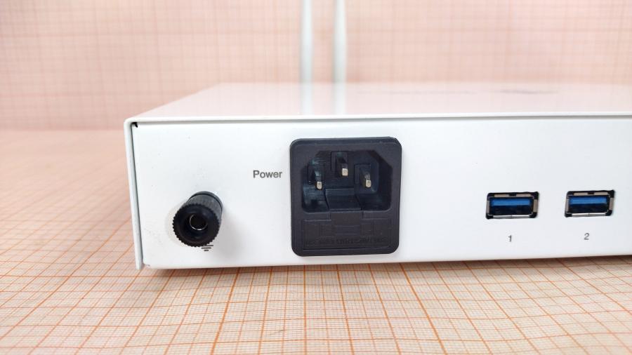 217-169-001 Устройство сетевого мониторинга Business Ecosystems CMS Appliance P6 (CMS-APL-P6) #11