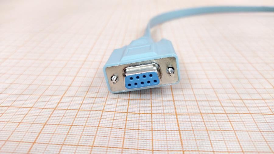 217-172-001 Консольный кабель  DB-9 (F) - RJ45 1.5M #3