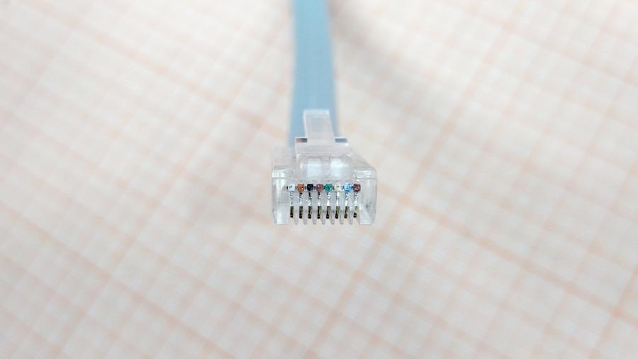 217-172-001 Консольный кабель  DB-9 (F) - RJ45 1.5M #5