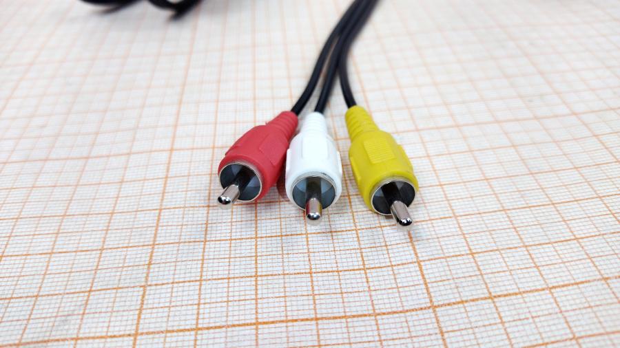 217-179-001 RCA audio cable  MiniJack 3.5mm - 3xRCA 1m #2