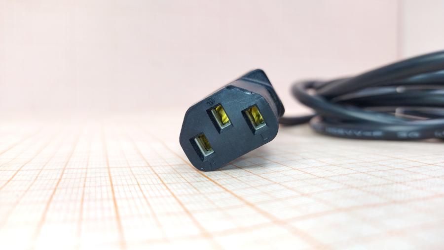 217-120-002 Кабель питания CEE7/7 CISCO CP-PWR-CORD-CE= (72-0460) #5