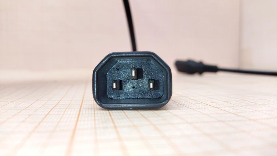 217-210-001 Удлинитель питания IEC-C14 CHAOHUI IEC C13 - IEC C14 0.85m blk #5