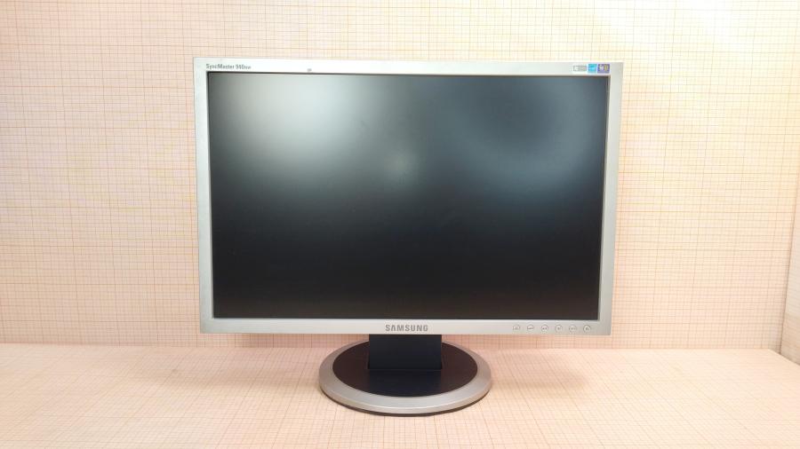 218-004-001 Монитор ЖК SAMSUNG 940NW #1