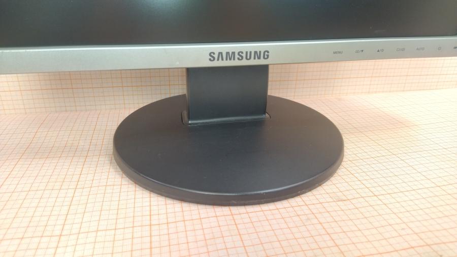 219-006-001 Монитор ЖК SAMSUNG 943N #2