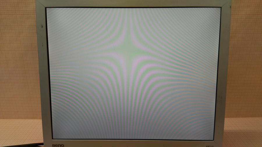 219-007-001 Монитор ЖК BENQ FP71G #9